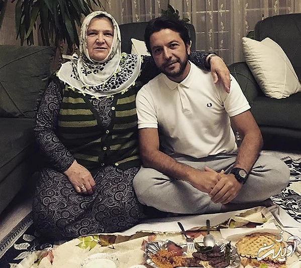 نیهات دوغان، خواننده مشهور ترکیه، با یک دختر ایرانی ازدواج کرد